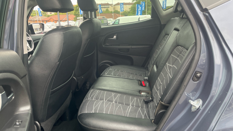 Kia Venga 1.6 4 5dr Auto [6] Petrol Hatchback